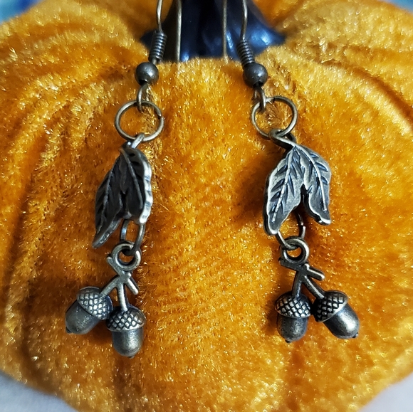 Acorn earrings leafs bronze handmade NEW fall autumn Thanksgiving gift vtg style - Picture 2 of 14